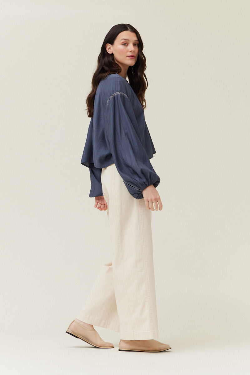 LACE TRIM MIXED BLOUSE